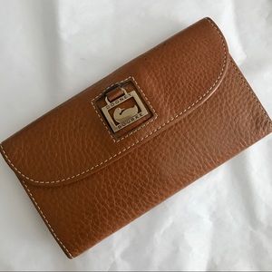 Dooney & Bourke brown wallet